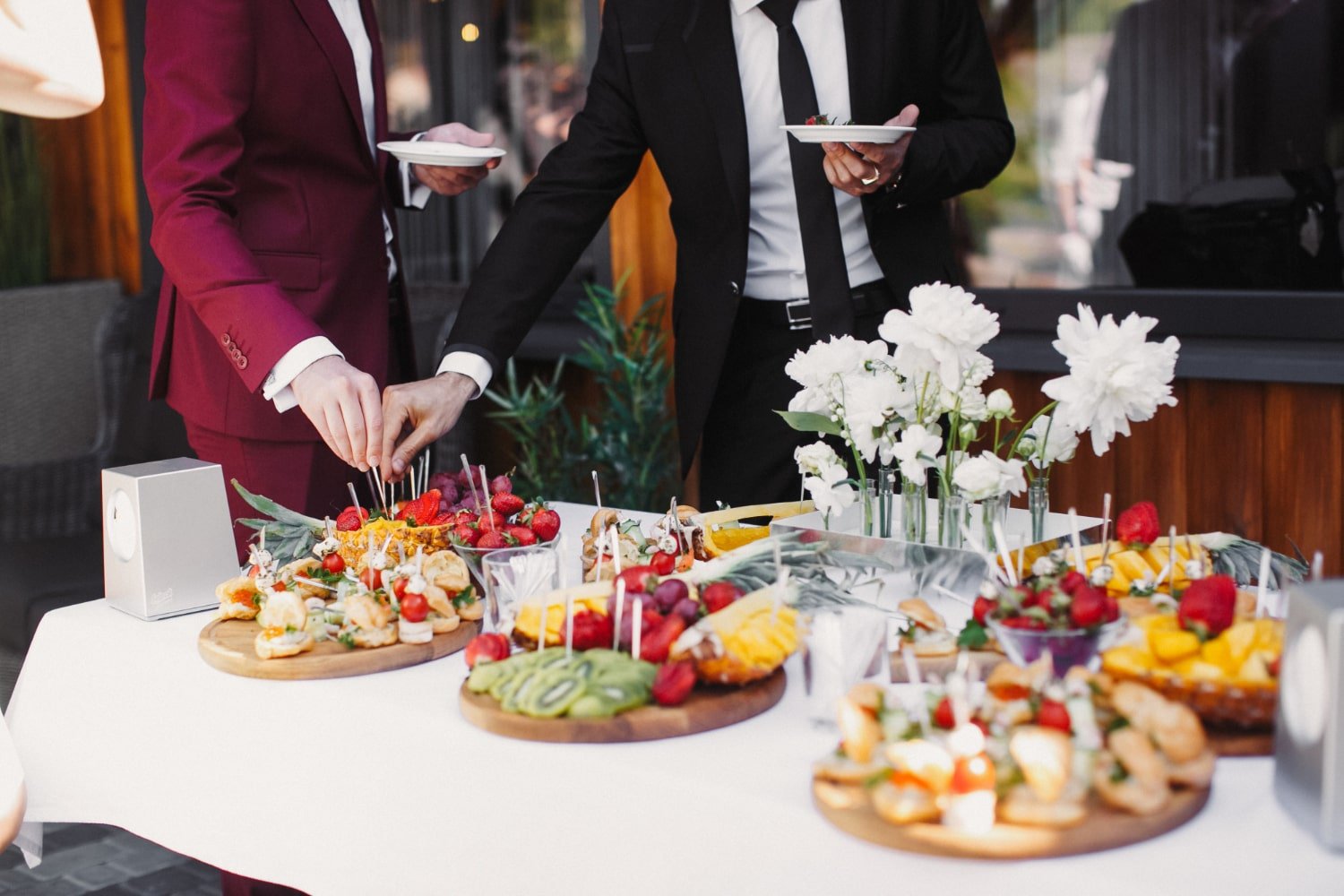 Preguntas importantes para hacerle al restaurante antes de contratarlos para tu boda