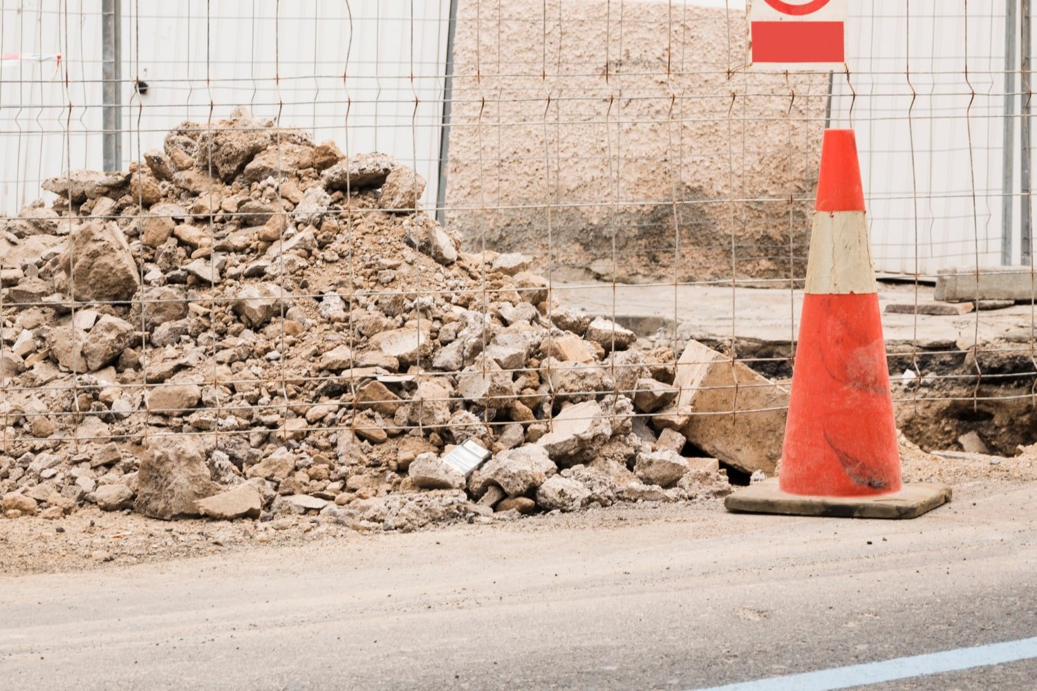 La gestión eficiente de los residuos de construcción y demolición cómo una empresa especializada puede minimizar el impacto ambiental